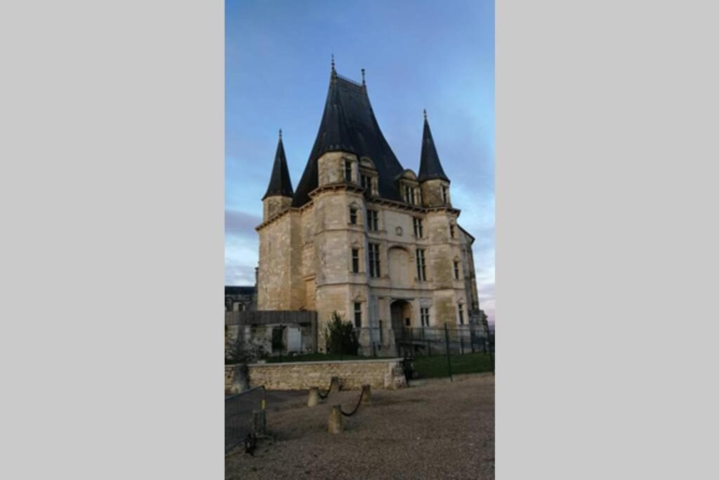 Studio Cosy Tv Wifi Confortable Et Chaleureux Gaillon Esterno foto