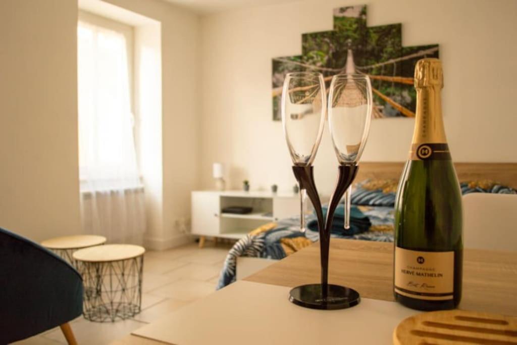 Studio Cosy Tv Wifi Confortable Et Chaleureux Gaillon Esterno foto